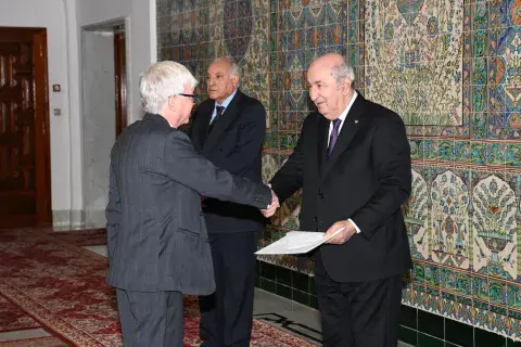 رئيس الجمهورية يشرف على مراسم تقديم أوراق اعتماد ثلاثة سفراء جدد