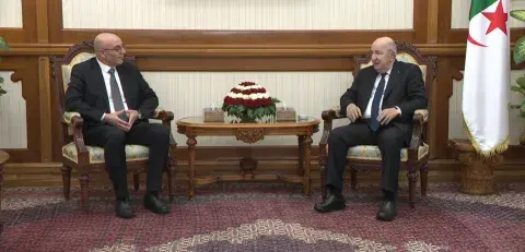 رئيس الجمهورية يستقبل رئيس حركة مجتمع السلم