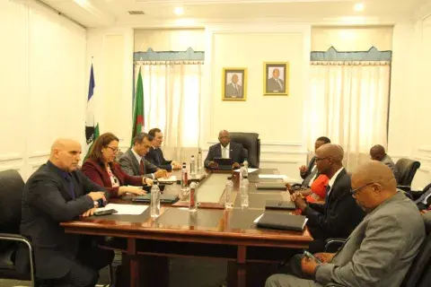 بصفته مبعوثا خاصا لرئيس الجمهورية.. وزير الاتصال يُستقبل من قبل الوزير الأول لمملكة ليسوتو